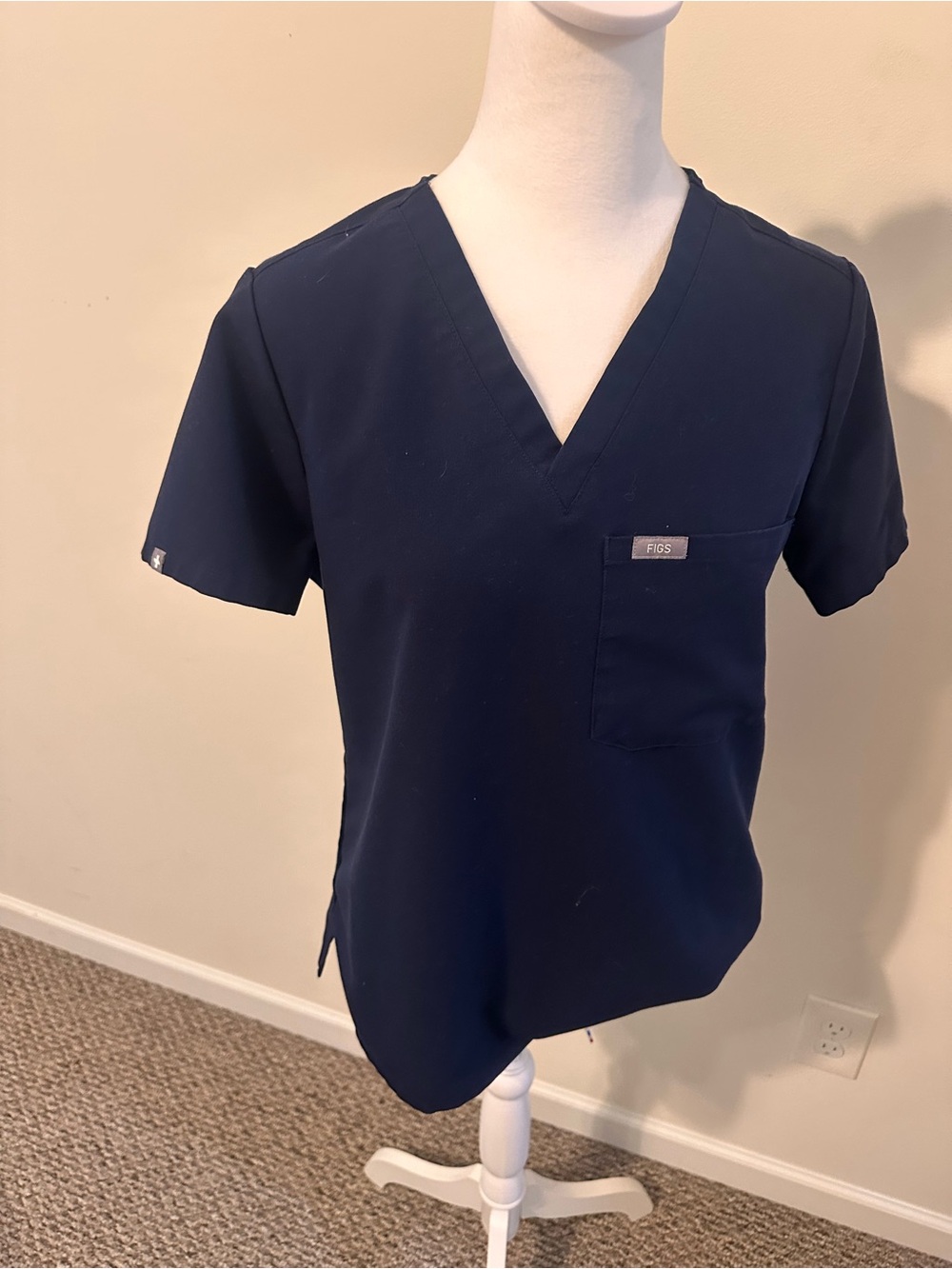 FIGS Catrina Scrub Top Navy Blue Size Small